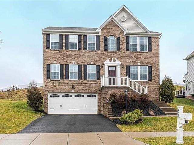 House for sale in Coraopolis, Pennsylvania
