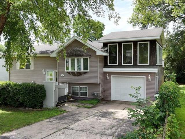 House for sale in Hartford, Iowa