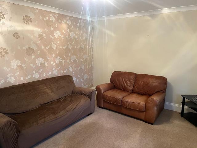 Apartment for rent in Cherrybank, Moneydie