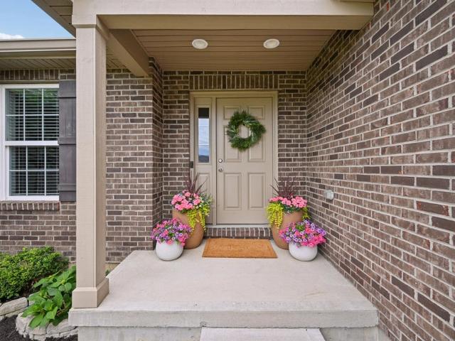 House for sale in Crittenden, Kentucky