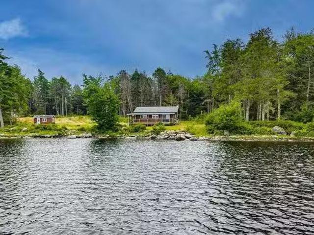House for sale in Lower Ohio, Nova Scotia