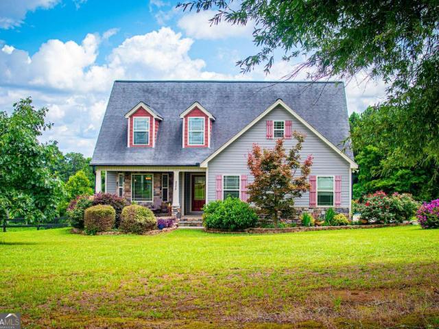House for sale in Roopville, Georgia