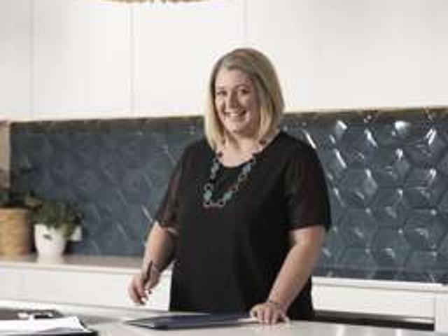 House for sale in Chaslands, Canterbury