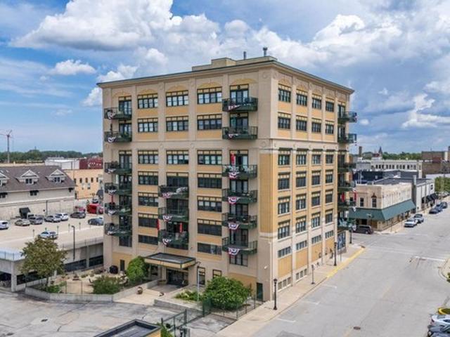 Condo for sale in Bay City, Michigan