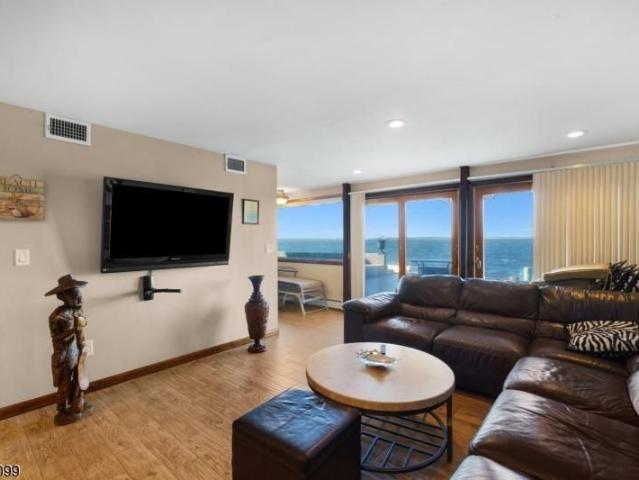 House for sale in Seaside Park, New Jersey