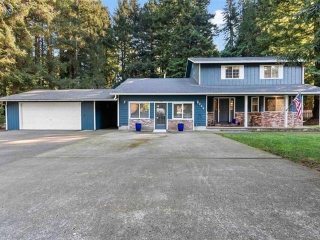 House for sale in Crescent City, Del Norte County