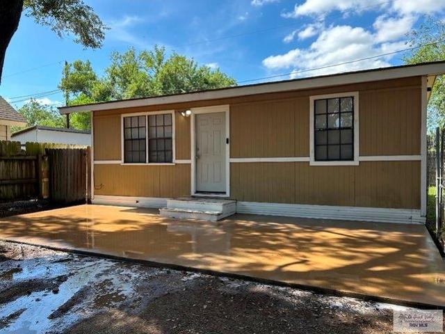 House for sale in Cameron, Texas