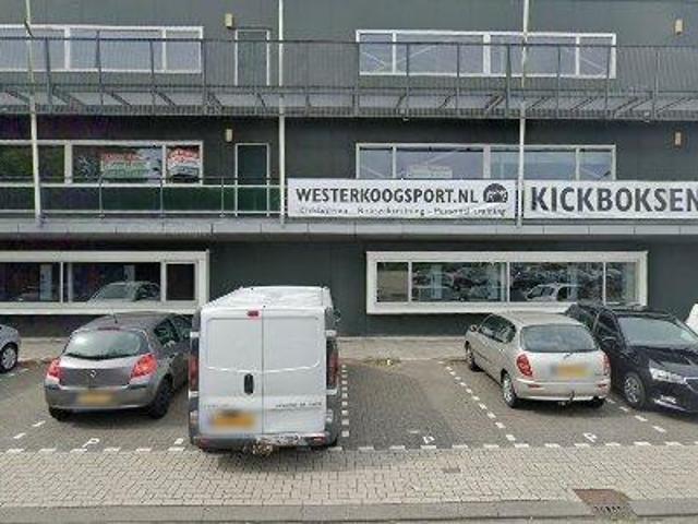 Bedrijfspand te huur in Assendelft, Noord Holland