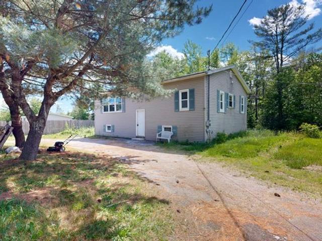 House for sale in Sabattus, Maine
