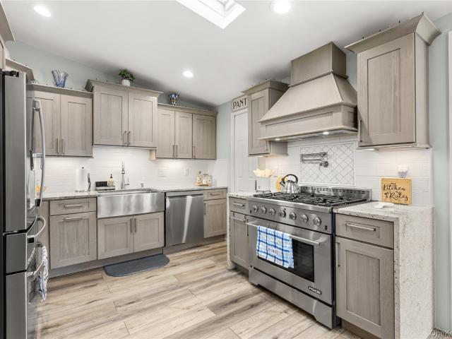 Property for sale in Babylon, New York