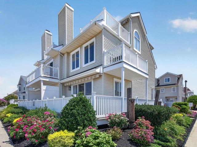 Condo for sale in Longport, New Jersey