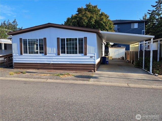 House for sale in Oak Harbor, Washington