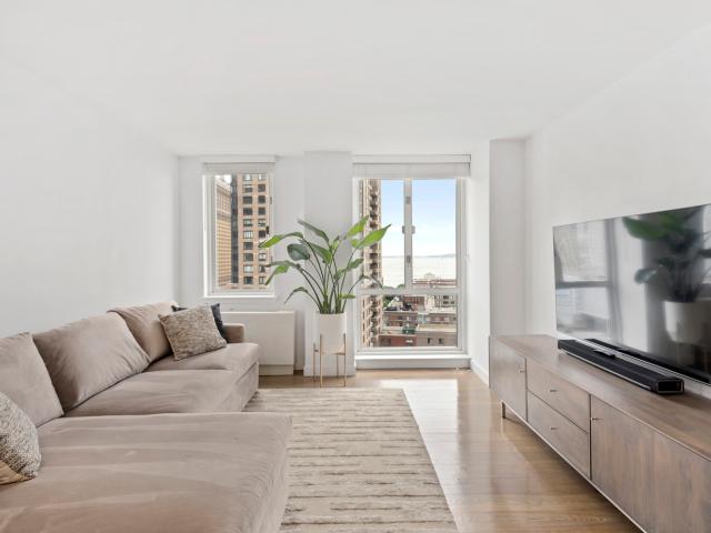 Condo for sale in Arverne, New York