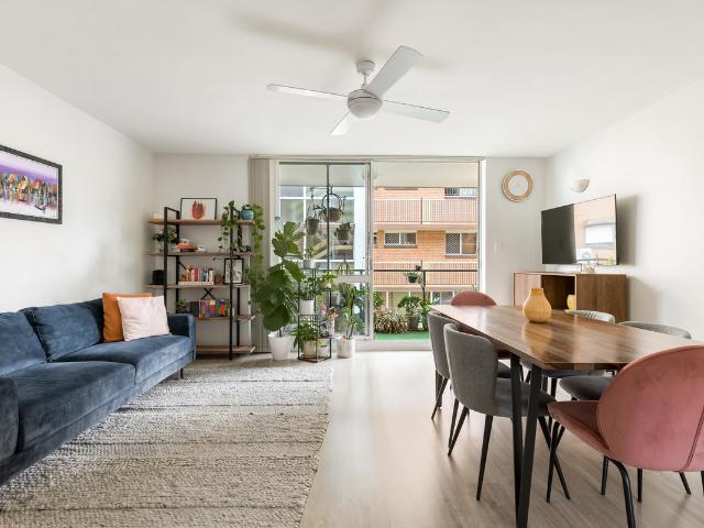 Apartment for rent in Toombul, Queensland