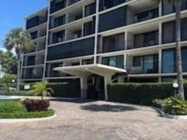 Condo for sale in Jupiter, Florida