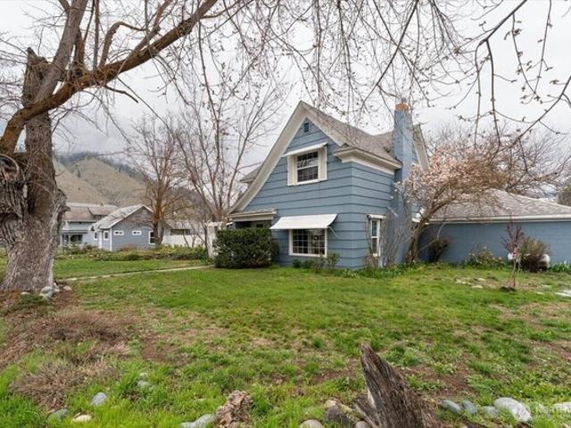 House for sale in Cashmere, Washington