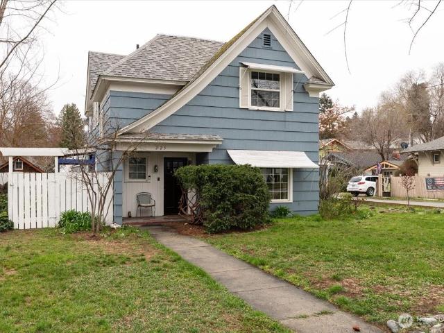 House for sale in Cashmere, Washington
