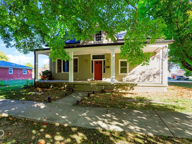 House for sale in Thorntown, Boone County