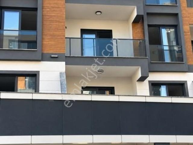 Menemen, İzmir içerisinde satılık mülk