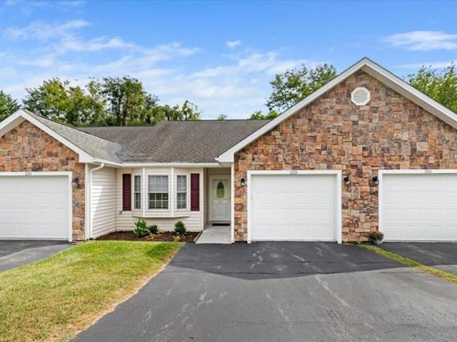 Condo for sale in Virginia