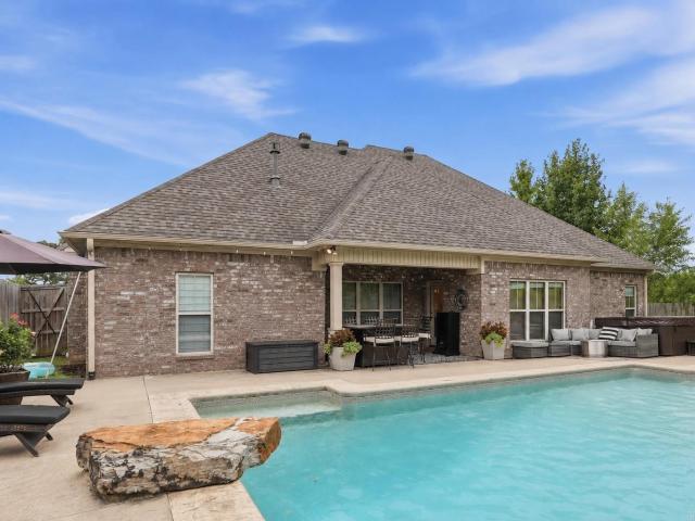 House for sale in Ark