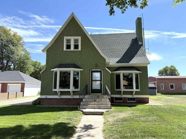 House for sale in Imperial, Chase County