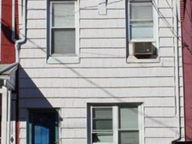 Townhouse for sale in Womelsdorf, Berks County
