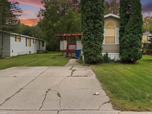 House for sale in Sheffield Estates, Auburn Hills