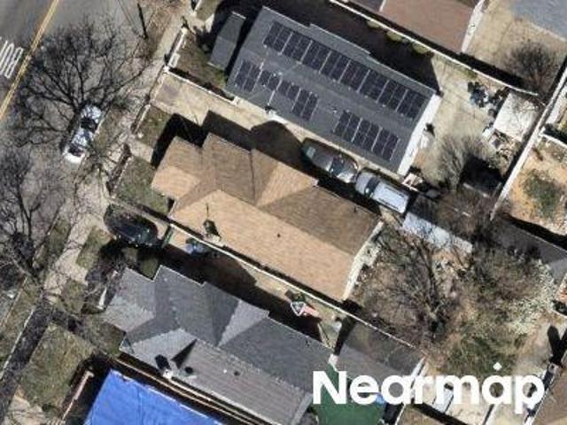 House for sale in Queens, Arverne
