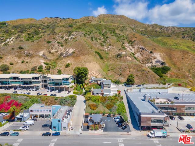 Commercial for sale in Malibu, California