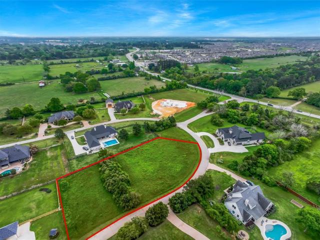 Land for sale in Tomball