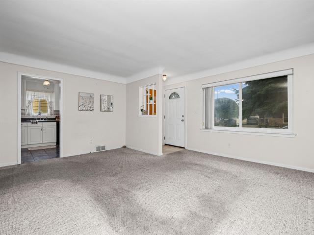 House for sale in Saint Clair Shores, Macomb County