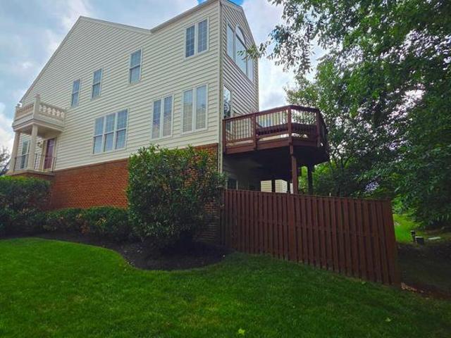 Townhouse for sale in Virginia