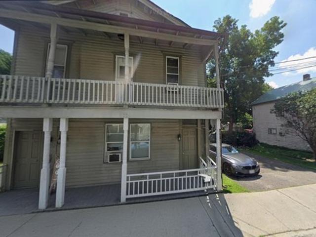 House for sale in Town of Ghent, Columbia County