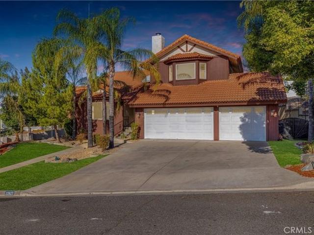 House for sale in Canyon Lake, California