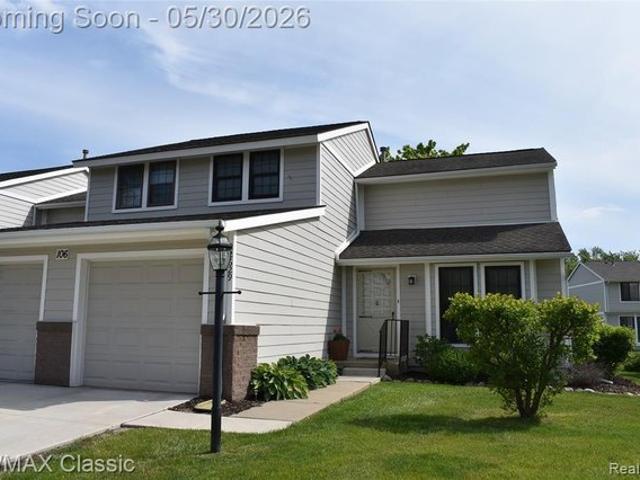 Townhouse for sale in Novi, Michigan