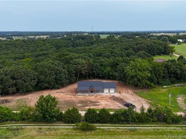 House for sale in Barnett, Missouri