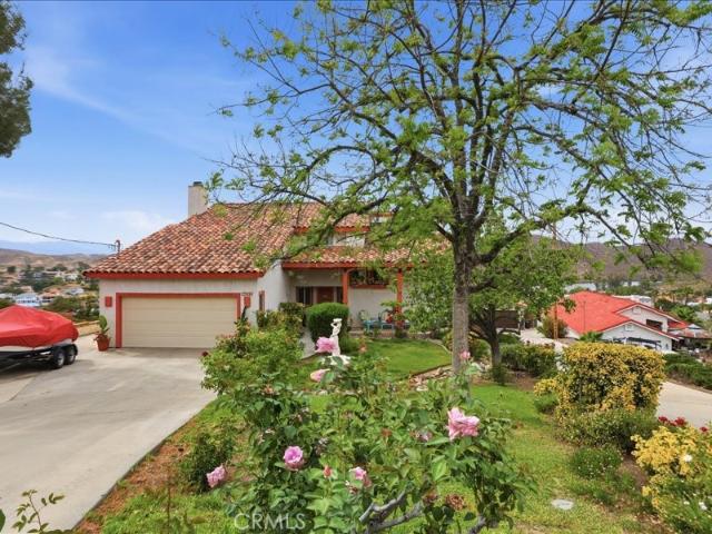 House for sale in Canyon Lake, Riverside County