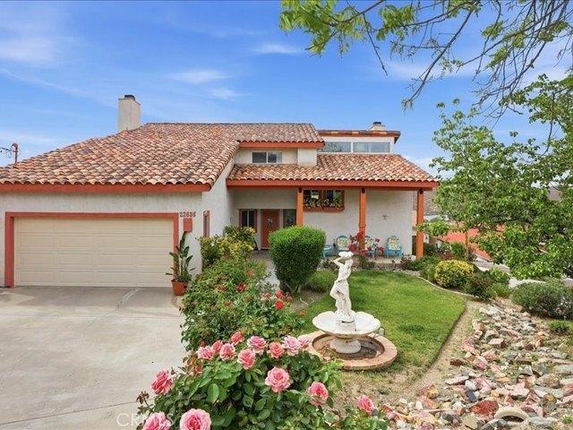 House for sale in Canyon Lake, California