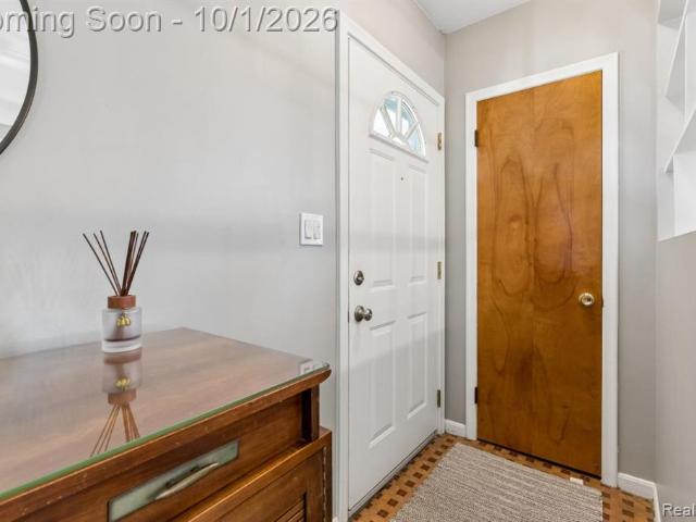 House for sale in Saint Clair Shores, Macomb County