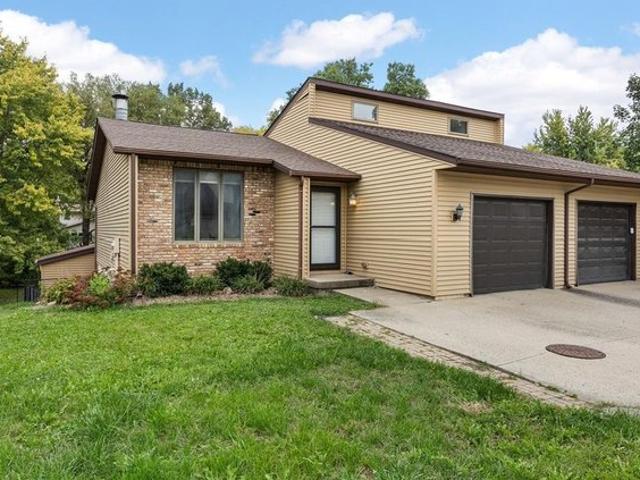 Condo for sale in Ty'n Cae, Iowa City