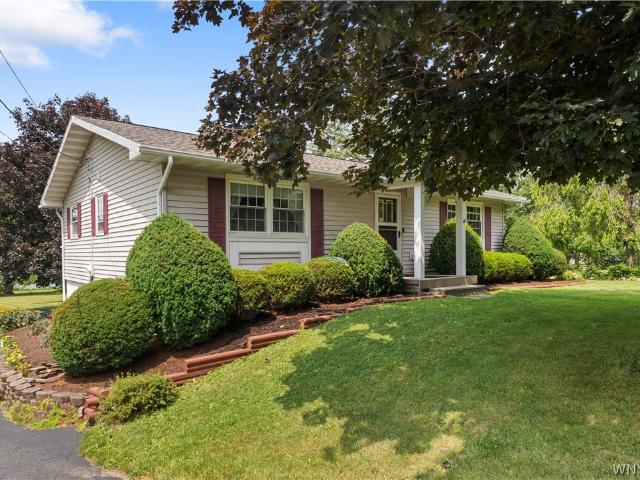 House for sale in Silver Springs, New York