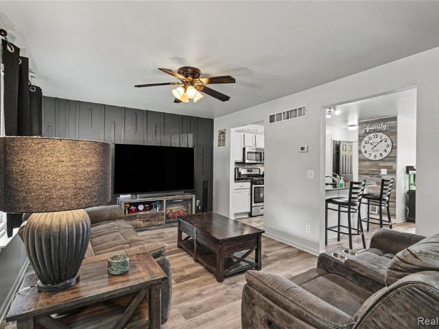 House for sale in Saint Clair Shores, Michigan