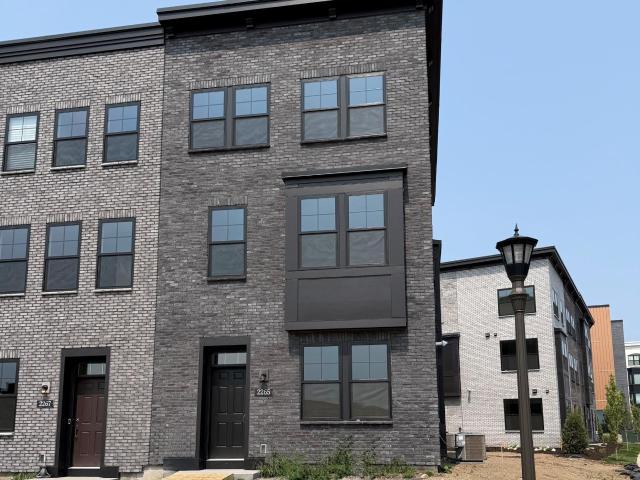 Townhouse for sale in Highland, Ramsey