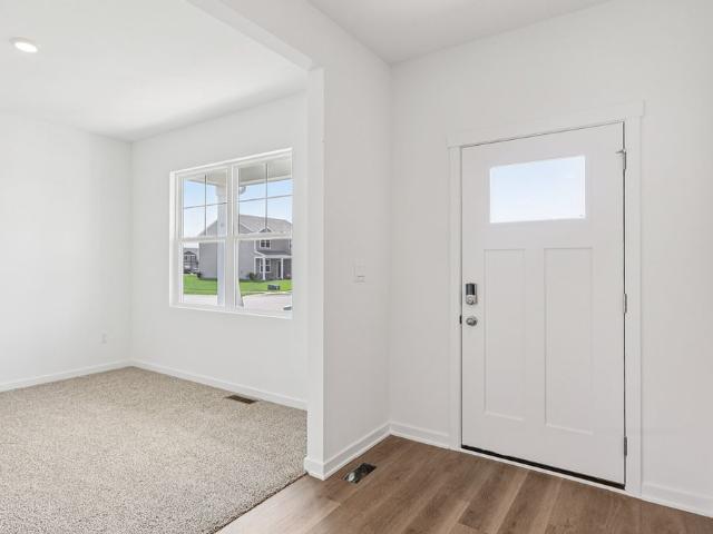 House for sale in Wonder Lake, McHenry County