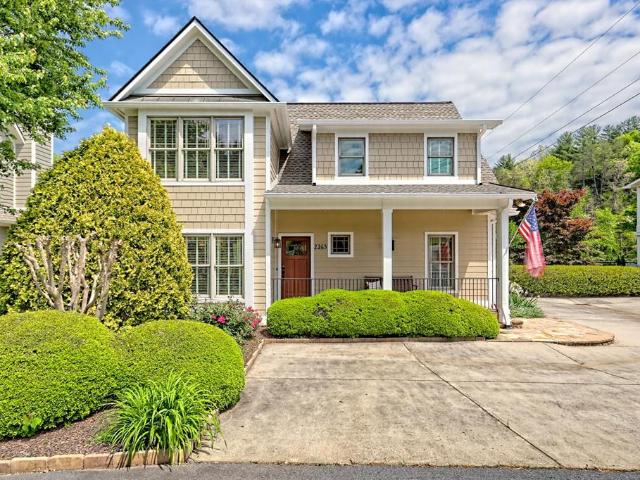 House for sale in Hiawassee, Georgia