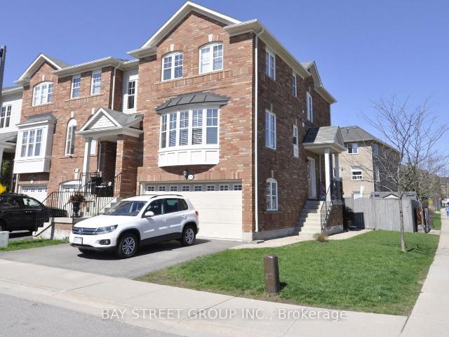 Townhouse for sale in Woburn, Ontario