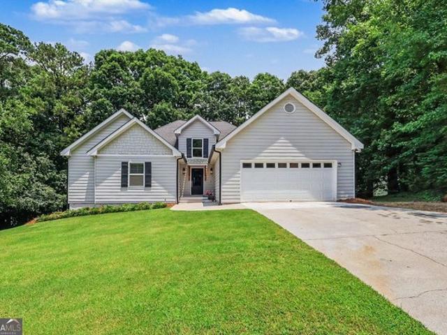 House for sale in Grayson, Georgia