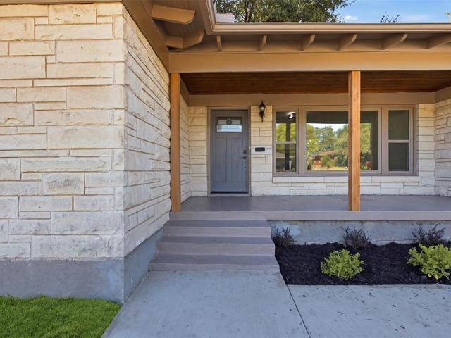 House for sale in Dallas, Dallas County