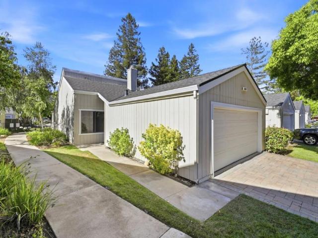 Townhouse for sale in Cupertino, California